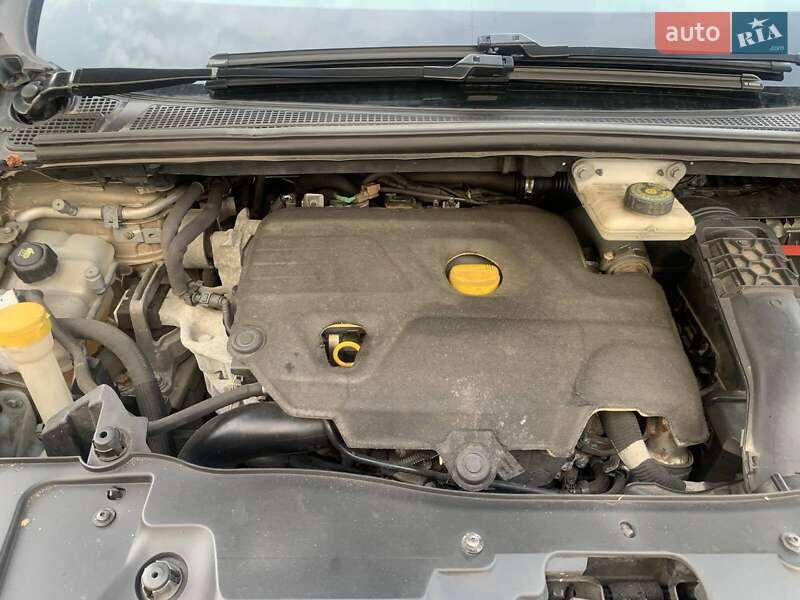 Минивэн Renault Espace 2015 в Нетешине