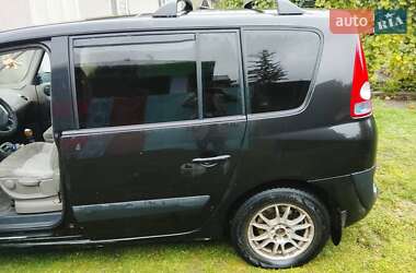 Минивэн Renault Espace 2003 в  фото 3 Минивэн Renault Espace 2003 в