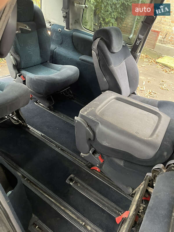 Минивэн Renault Espace 2000 в Ровно фото 7 Минивэн Renault Espace 2000 в Ровно