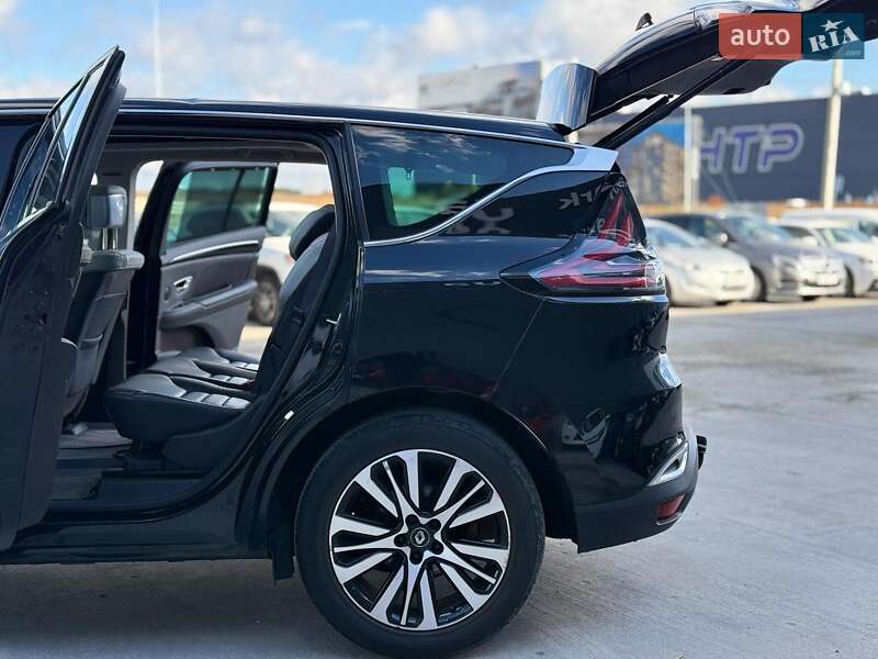 Мінівен Renault Espace 2016 в Львові