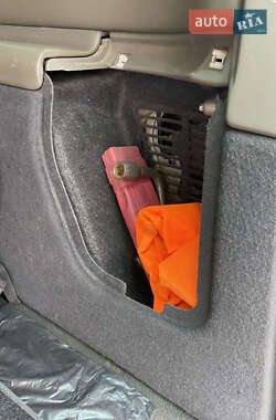 Минивэн Renault Espace 2004 в  фото 11 Минивэн Renault Espace 2004 в