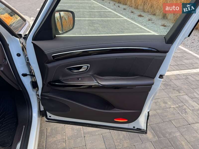 Минивэн Renault Espace 2015 в Луцке