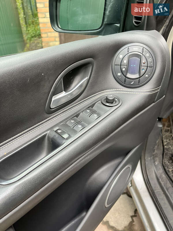 Минивэн Renault Espace 2010 в Луцке