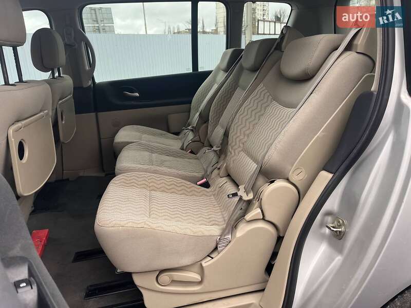 Минивэн Renault Espace 2006 в Киеве