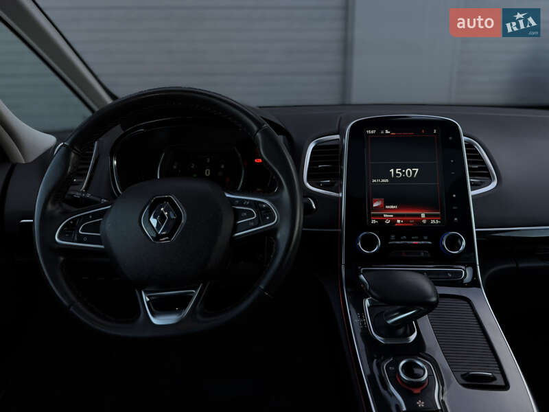 Мінівен Renault Espace 2016 в Дубні