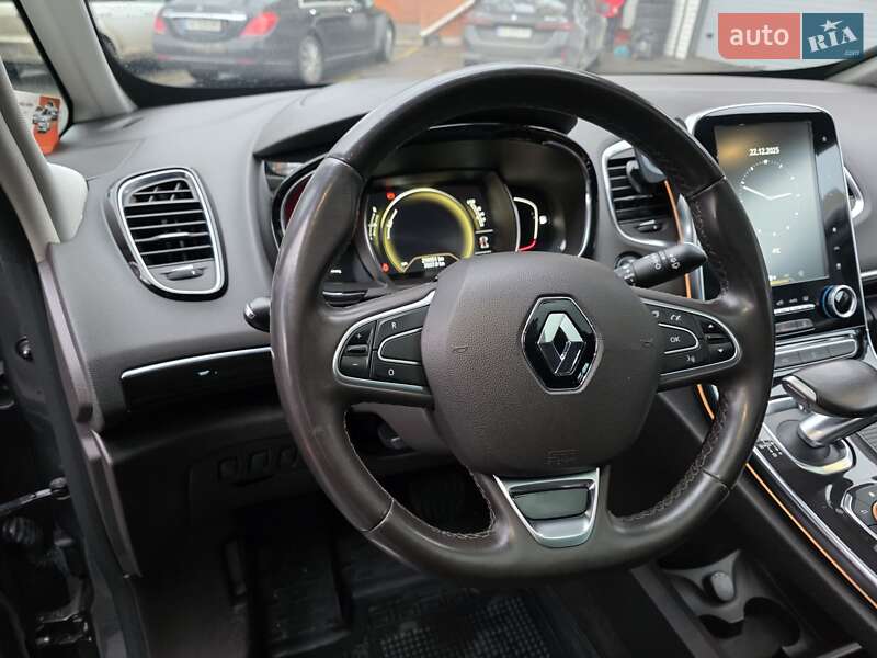 Мінівен Renault Espace 2015 в Києві фото 21 Мінівен Renault Espace 2015 в Києві