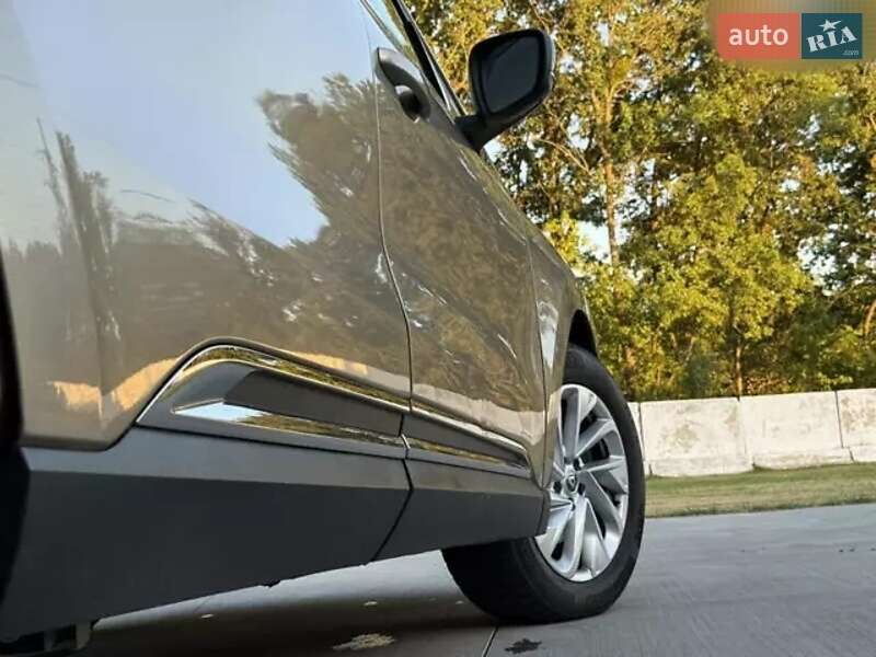 Минивэн Renault Espace 2015 в Черновцах