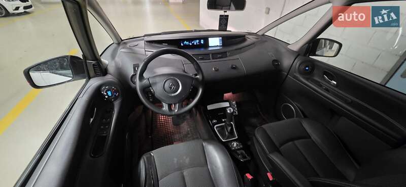 Минивэн Renault Espace 2011 в Ровно