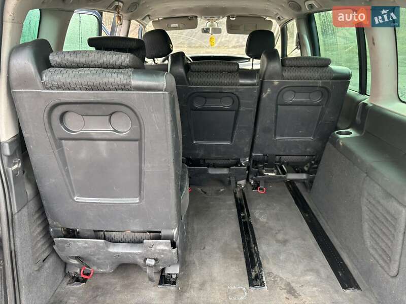 Минивэн Renault Espace 2006 в Славуте