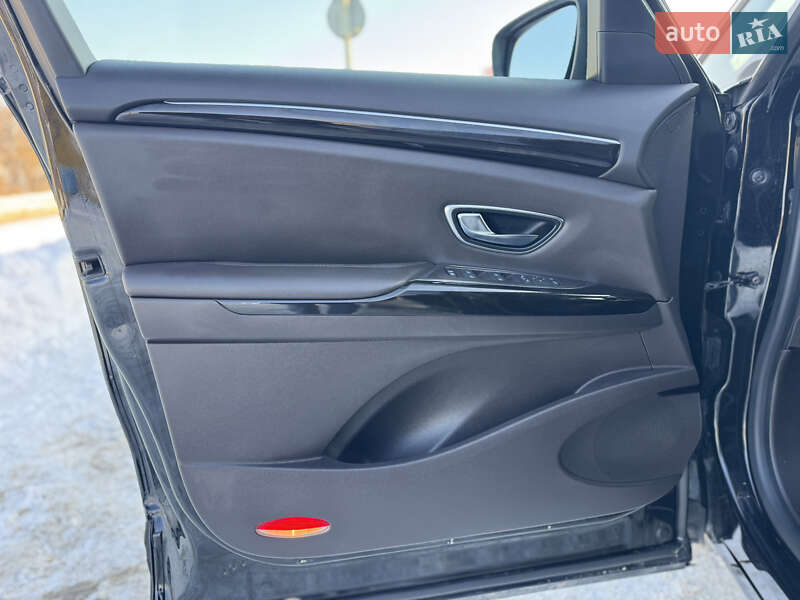 Минивэн Renault Espace 2016 в Дубно