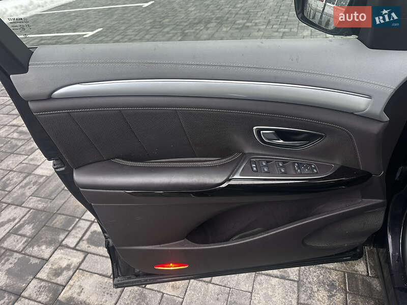 Мінівен Renault Espace 2015 в Луцьку