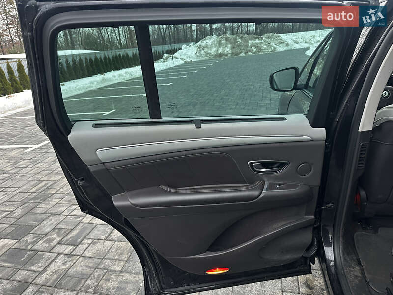 Мінівен Renault Espace 2015 в Луцьку