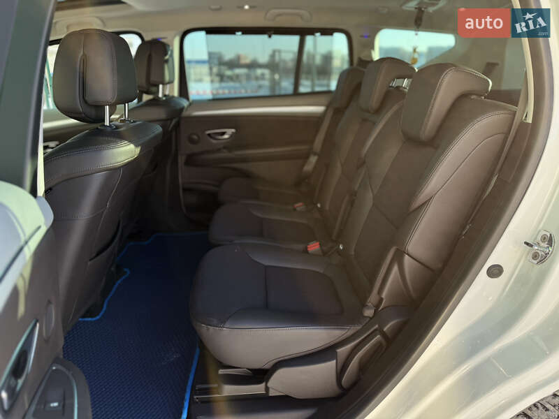 Мінівен Renault Espace 2015 в Києві