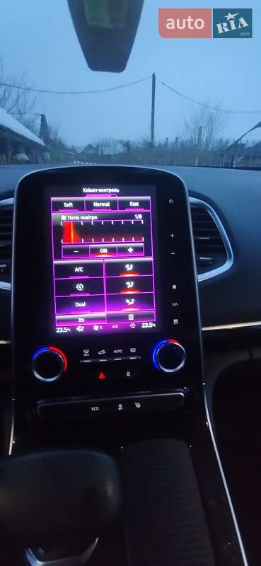 Мінівен Renault Espace 2016 в Стрию