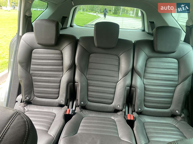 Минивэн Renault Espace 2016 в Ровно