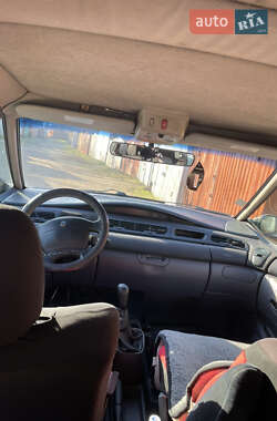 Минивэн Renault Espace 2002 в Ужгороде