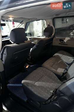 Мінівен Renault Espace 2004 в Тернополі