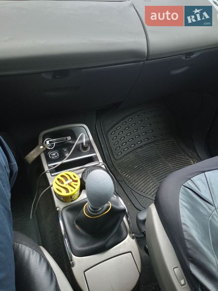 Минивэн Renault Espace 2004 в Киеве