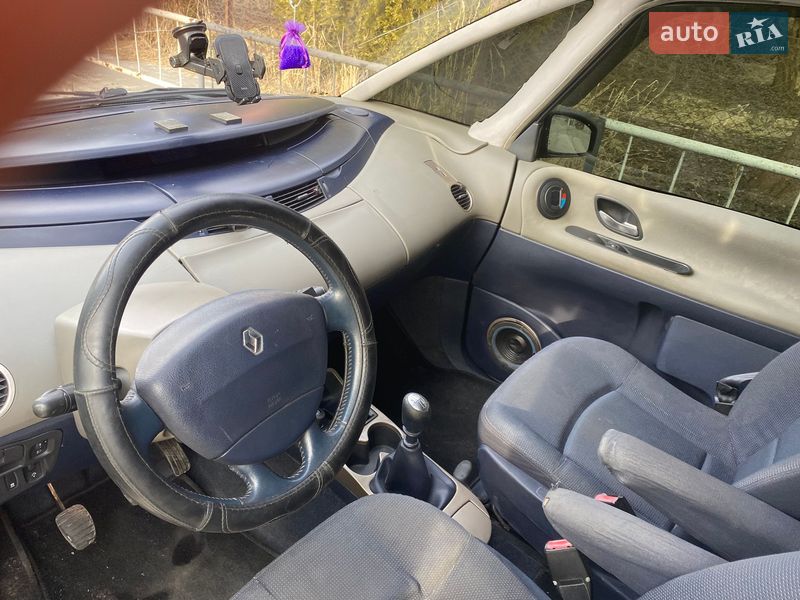 Минивэн Renault Espace 2003 в Городке
