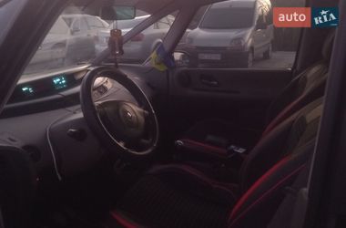 Минивэн Renault Espace 2004 в Перемышлянах