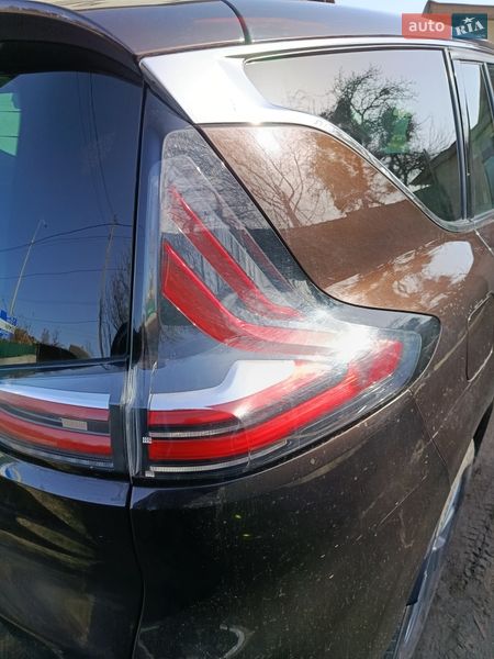 Минивэн Renault Espace 2015 в Кременце