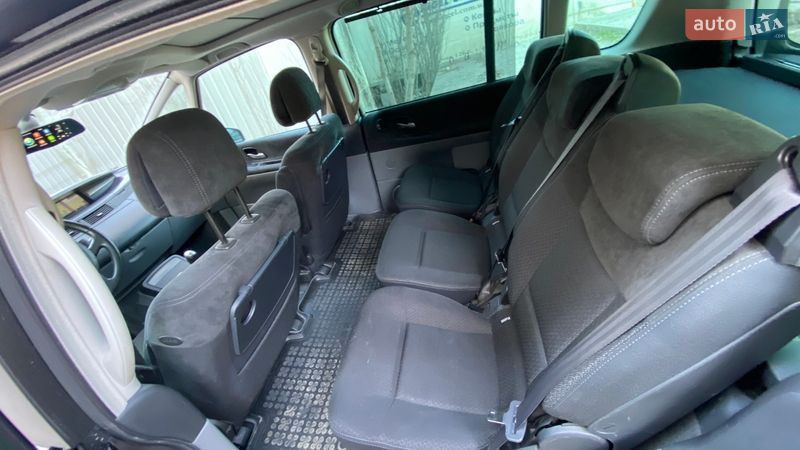 Мінівен Renault Espace 2006 в Дніпрі