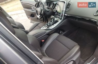 Мінівен Renault Espace 2016 в Звягелі