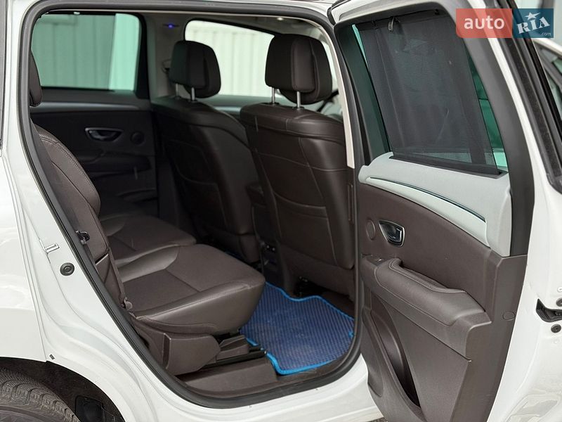 Мінівен Renault Espace 2015 в Києві