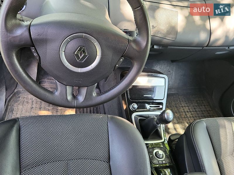 Мінівен Renault Espace 2011 в Кривому Розі фото 7 Мінівен Renault Espace 2011 в Кривому Розі