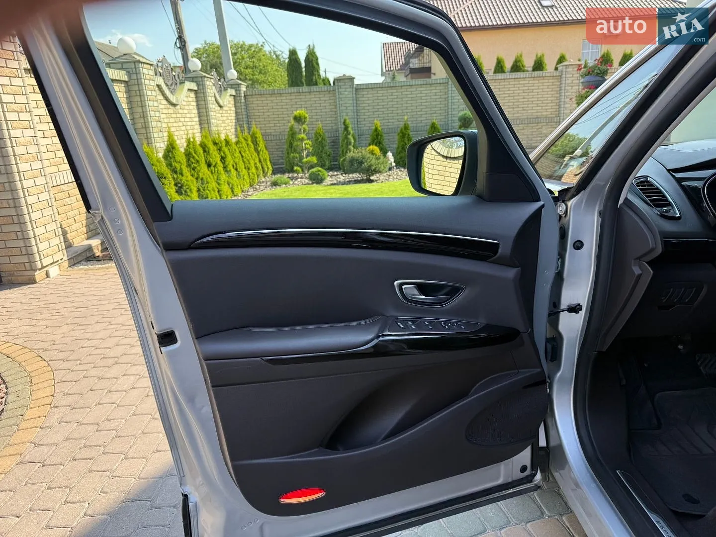 2015 Renault Espace - мініатюра 46
