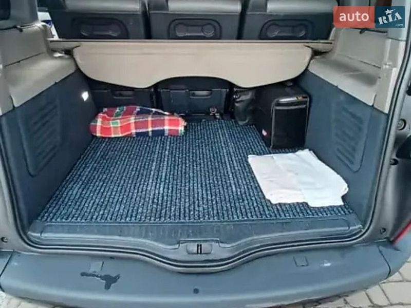 Мінівен Renault Espace 2003 в Дрогобичі