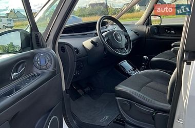 Мінівен Renault Espace 2012 в Луцьку