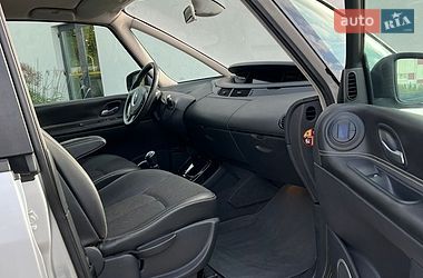 Мінівен Renault Espace 2012 в Луцьку