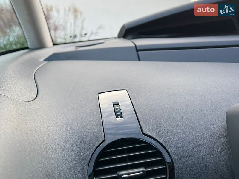 Мінівен Renault Espace 2012 в Луцьку
