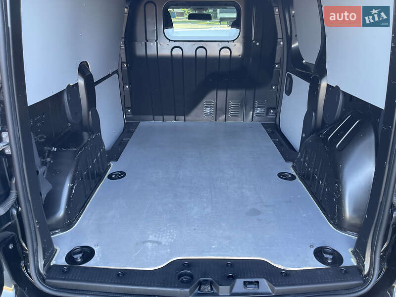 Грузовой фургон Renault Express 2022 в Житомире