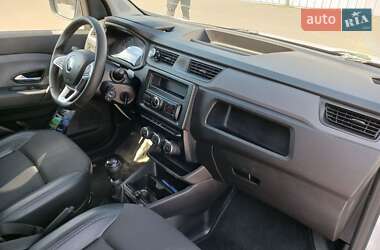 Грузовой фургон Renault Express 2022 в 