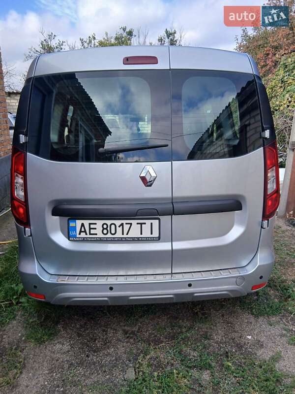 Мінівен Renault Express 2022 в Устинівці