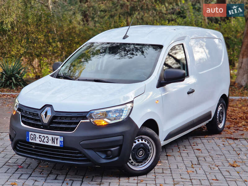 Грузовой фургон Renault Express 2023 в Дрогобыче