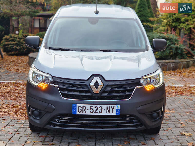 Грузовой фургон Renault Express 2023 в Дрогобыче