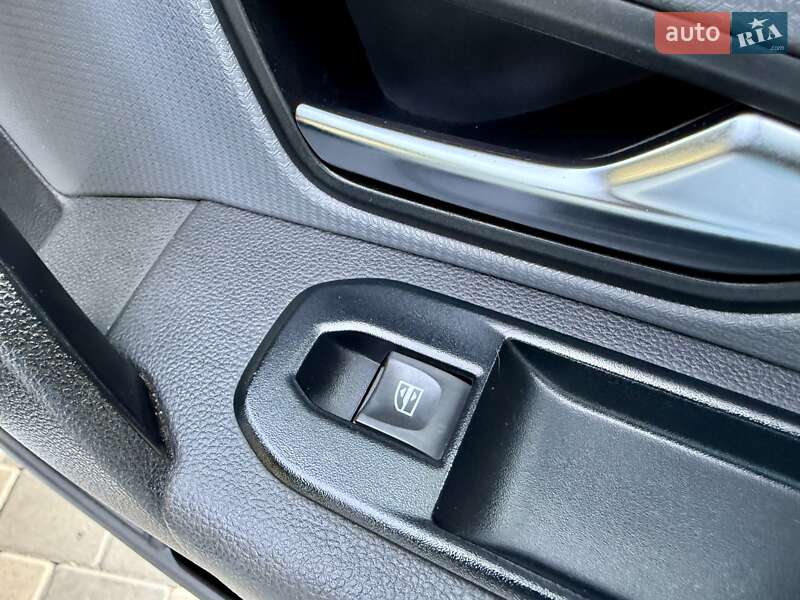 Мінівен Renault Express 2023 в Одесі фото 41 Мінівен Renault Express 2023 в Одесі