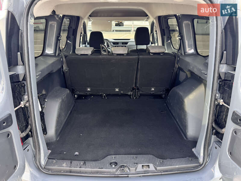 Минивэн Renault Express 2024 в Киеве