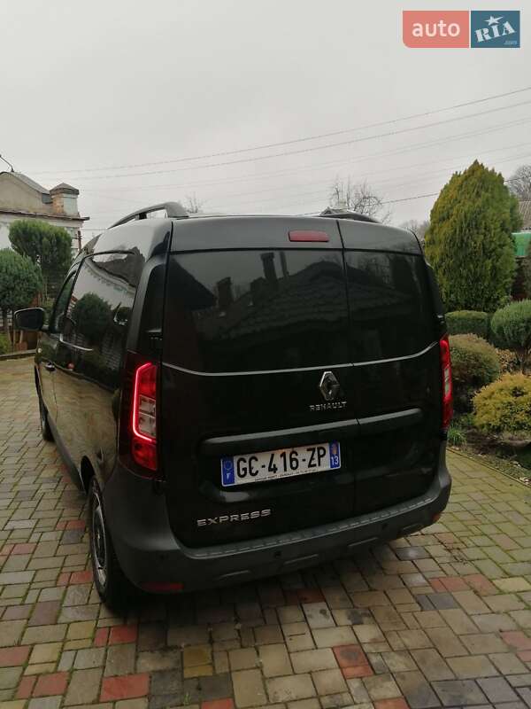 Вантажний фургон Renault Express 2021 в Умані