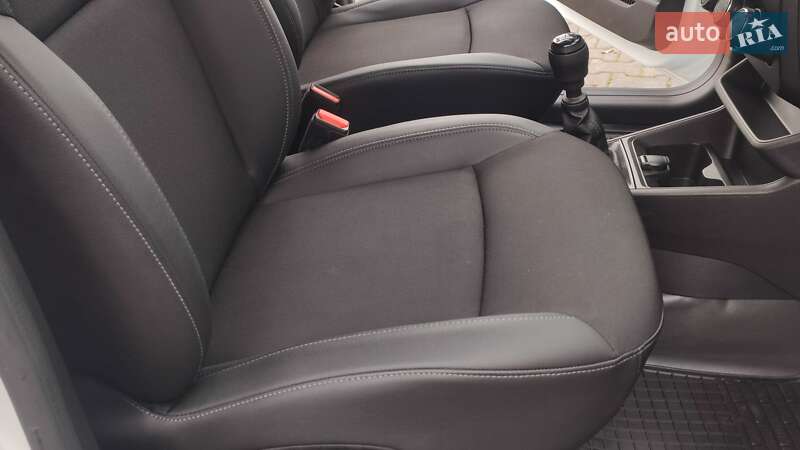 Вантажний фургон Renault Express 2023 в Дрогобичі