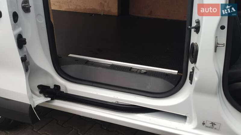 Вантажний фургон Renault Express 2023 в Дрогобичі