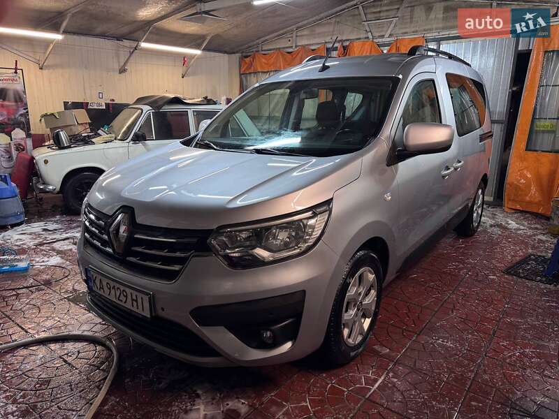 Мінівен Renault Express 2021 в Києві фото 28 Мінівен Renault Express 2021 в Києві