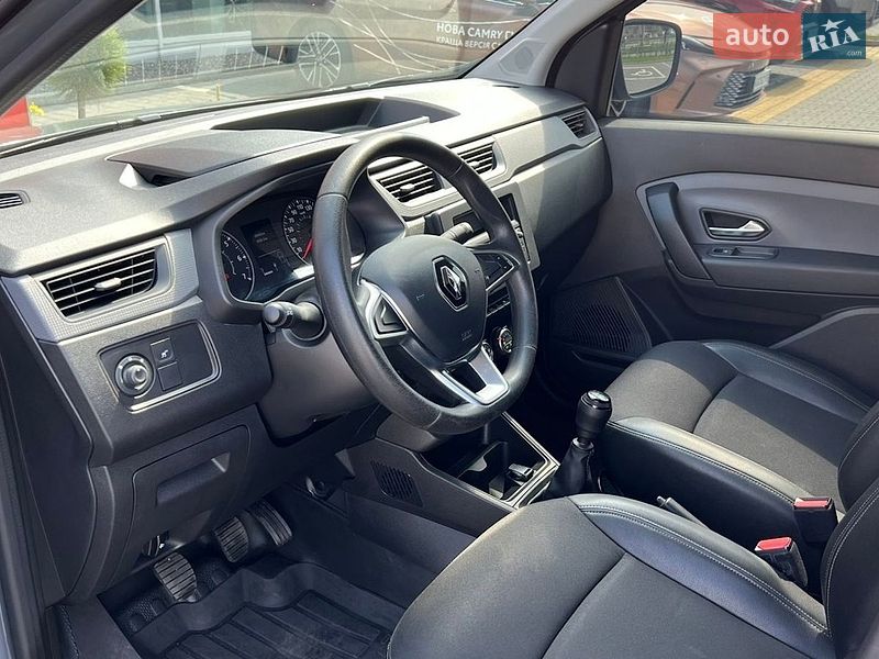 Грузовой фургон Renault Express 2023 в Ивано-Франковске