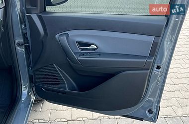 Грузовой фургон Renault Express 2023 в Ивано-Франковске