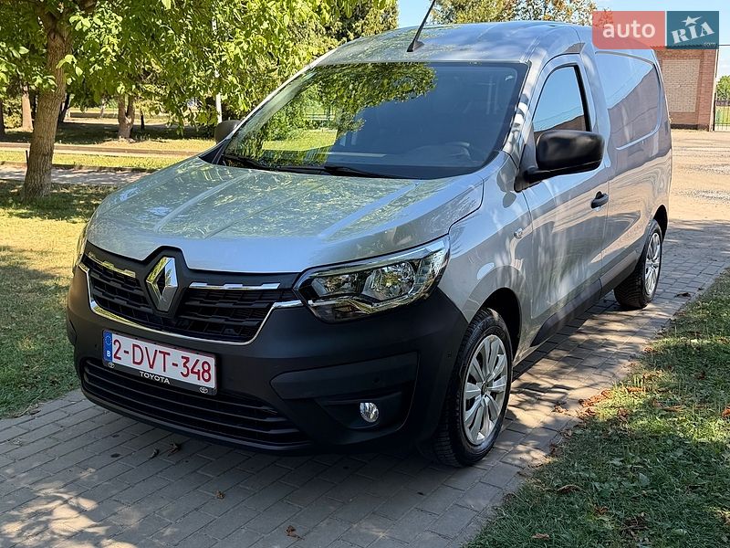 Вантажний фургон Renault Express 2023 в Млиніві