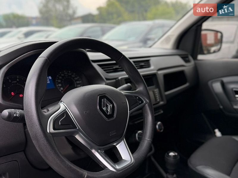 Грузовой фургон Renault Express 2022 в Черновцах