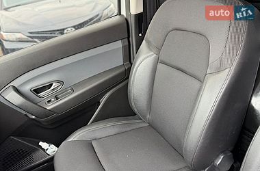 Грузовой фургон Renault Express 2022 в Черновцах